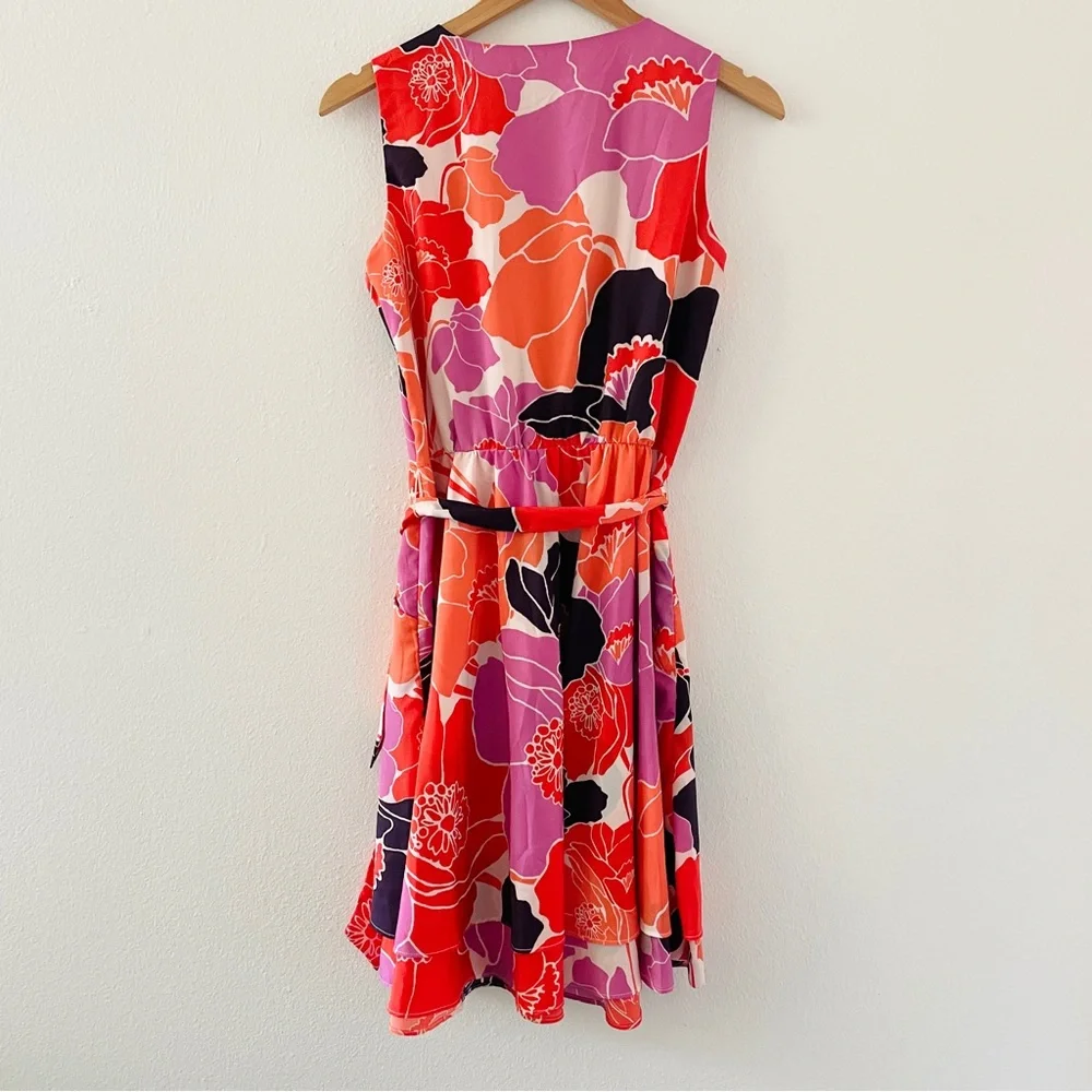 Floral Sleeveless Wrap Dress - Picture 5 of 5